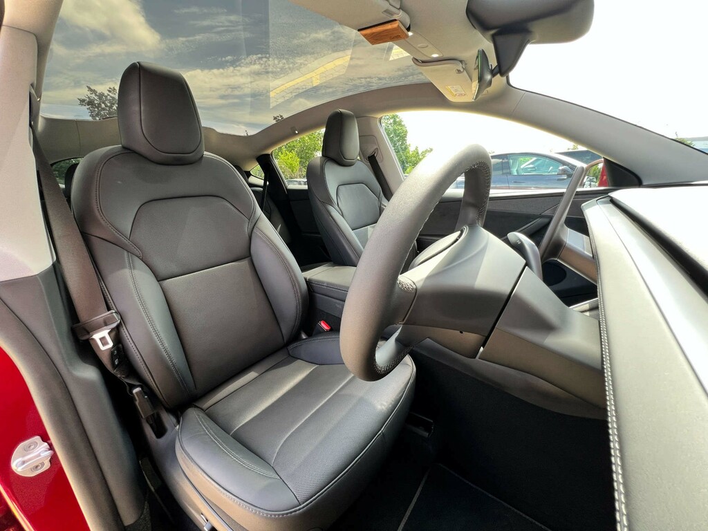 Tesla Model Y Long Range Awd 4Wd #34