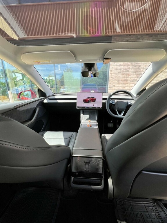Tesla Model Y Long Range Awd 4Wd #38