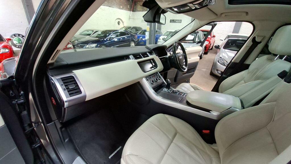 Land Rover Range Rover Sport 3.0 Sdv6 Hse Dynamic 306 Bhp Black #23