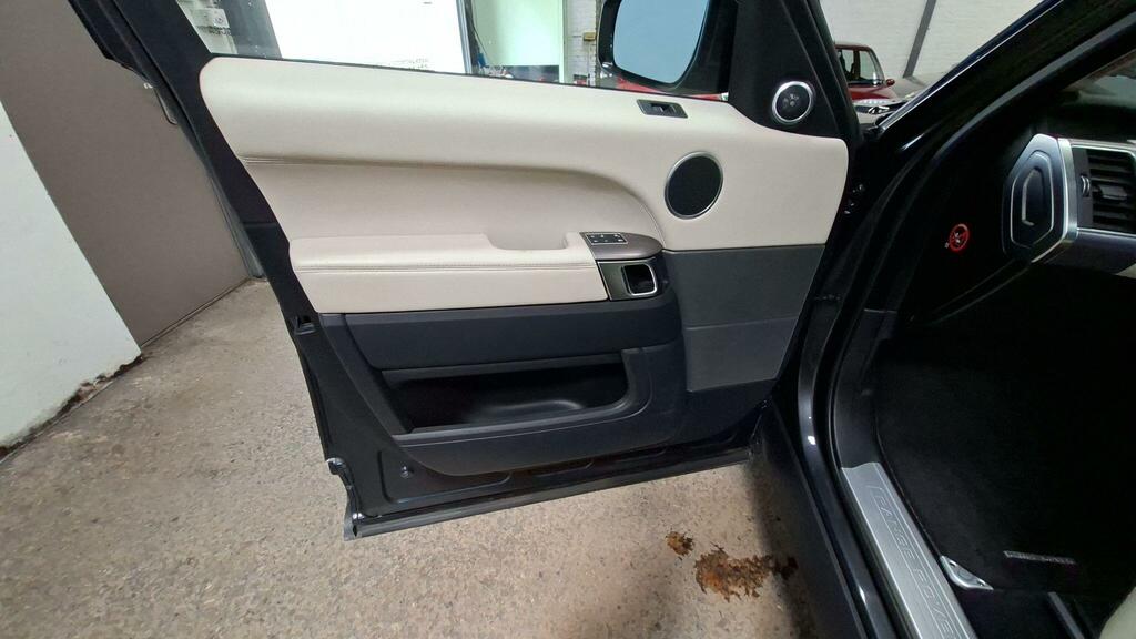 Land Rover Range Rover Sport 3.0 Sdv6 Hse Dynamic 306 Bhp Black #24