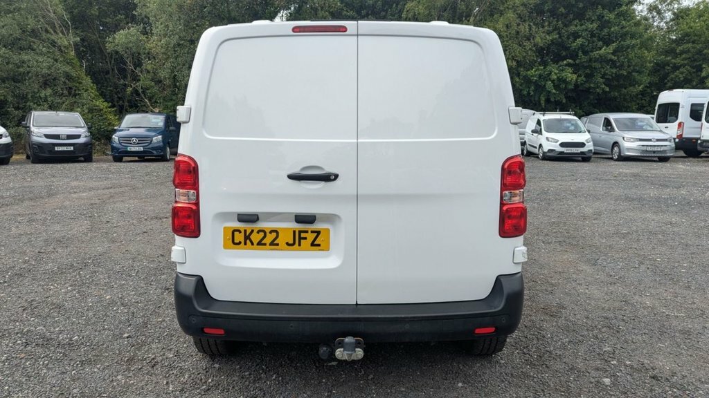 Citroen Dispatch Enterprise Pro M 145 Blue Hdi Ps 2.0 Ltr 1400 Kg F CK22JFZ White #6