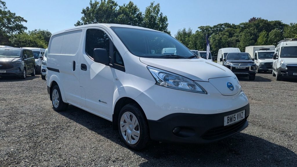Nissan e-NV200 Acenta Panel Van Swb Rapid Plus White