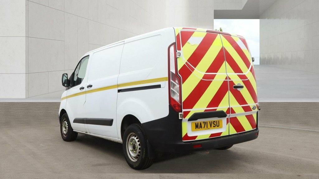 Ford Transit Custom L1 H1 Tdci 130 Ps Leader Swb 300 With Win MA71VSU #3