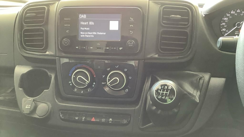 Citroen Relay 2.2 Bluehdi 140 H2 Van Enterprise White #11