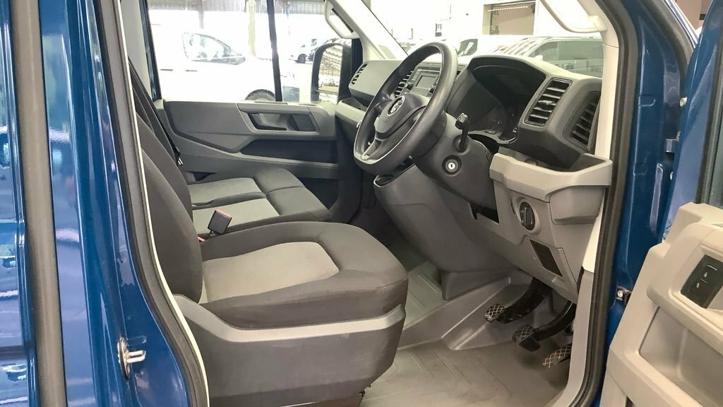 Volkswagen Crafter Panel Van Startline Mwb 140 Ps Silver #9