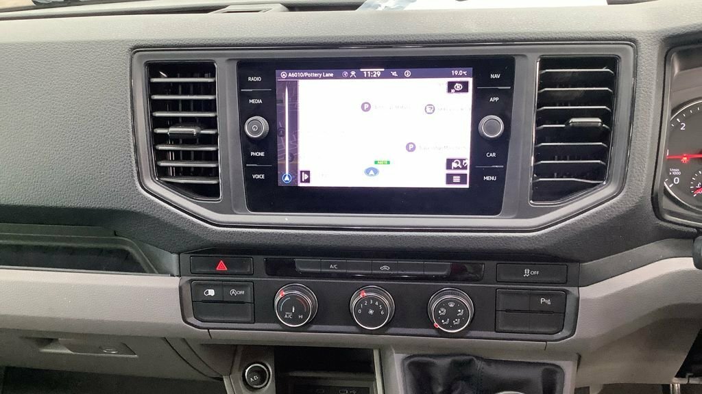 Volkswagen Crafter 2.0 Tdi Cr35 White #8