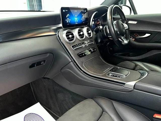 Mercedes-Benz GLC Class Amg Glc 43 4Matic Premium Plus White #4