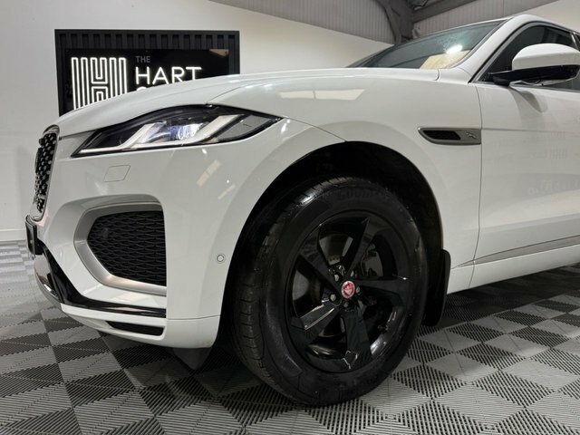 Jaguar F-Pace 2.0 D165 Mhev R-dynamic S Suv Awd White #4