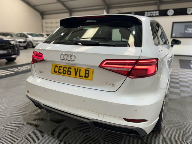Audi A3 1.6L Tdi Ultra Se Technik 109 Bhp Black #7
