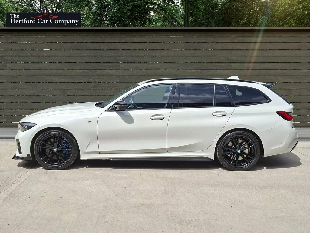 BMW 3 Series 2L M Sport PY21MYU White #4
