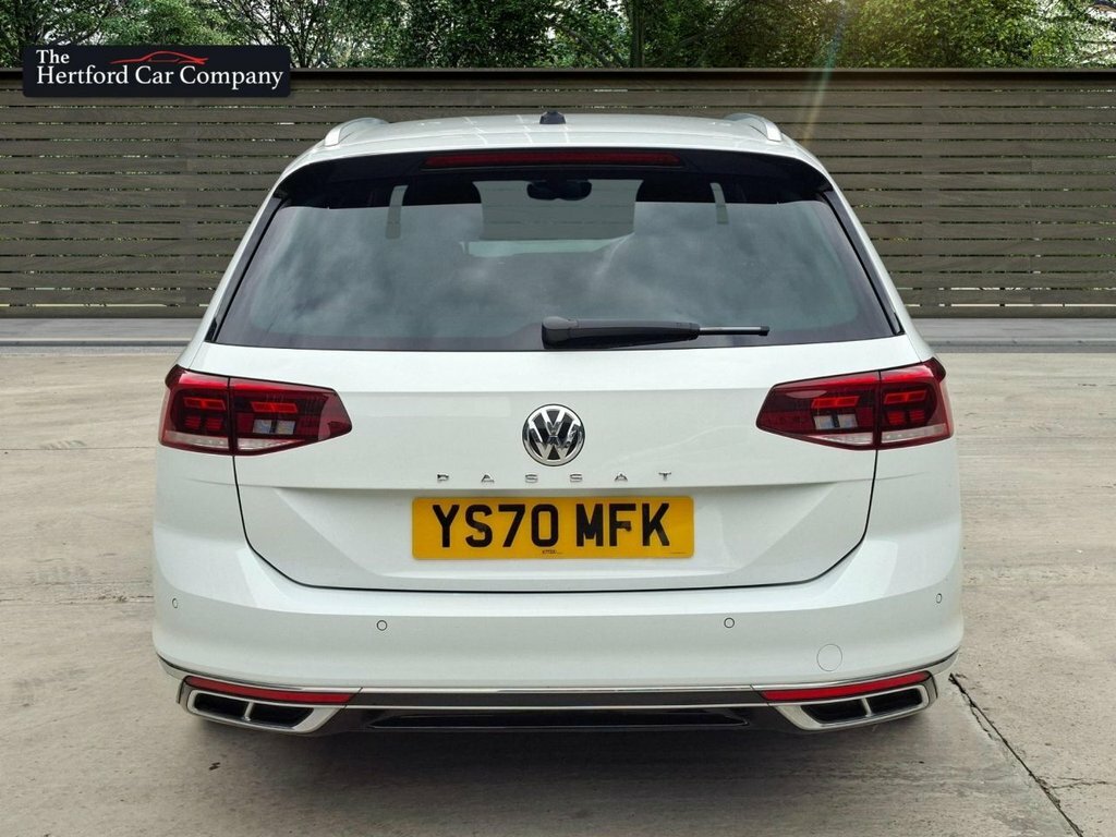 Volkswagen Passat 2L R-line White #6