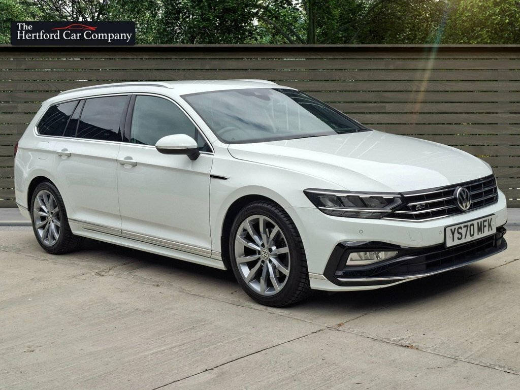 Volkswagen Passat 2L R-line White