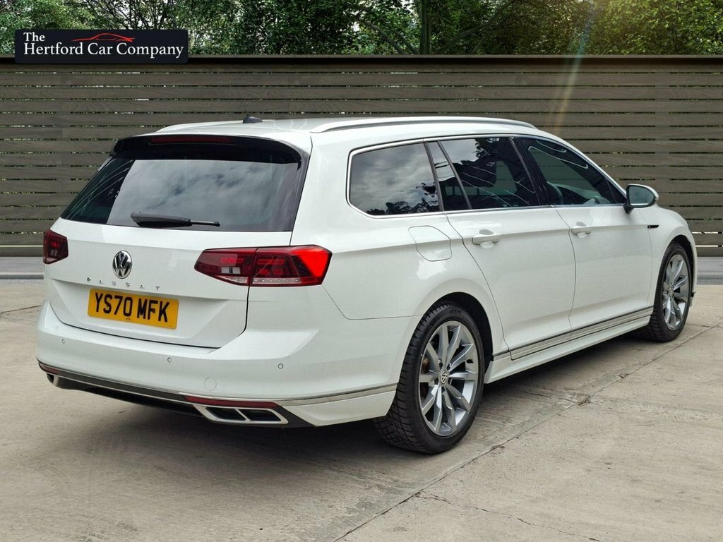 Volkswagen Passat 1.5 Tsi Evo Se Nav Black #7