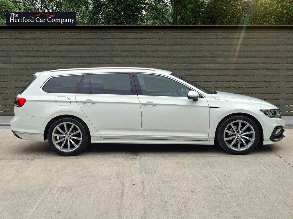 Volkswagen Passat 1.5 Tsi Evo Se Nav Black #8