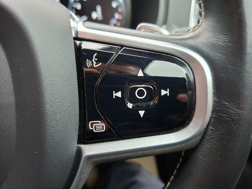 Volvo XC90 R-design Grey #27