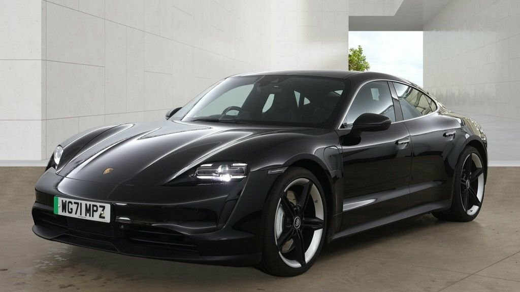Porsche Taycan Saloon Black #2