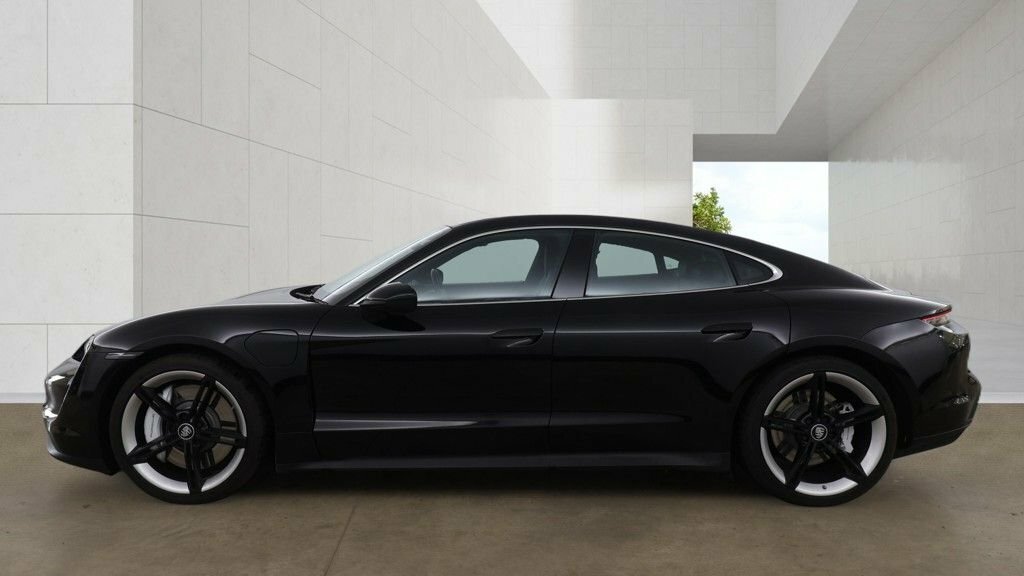 Porsche Taycan Saloon Black #6