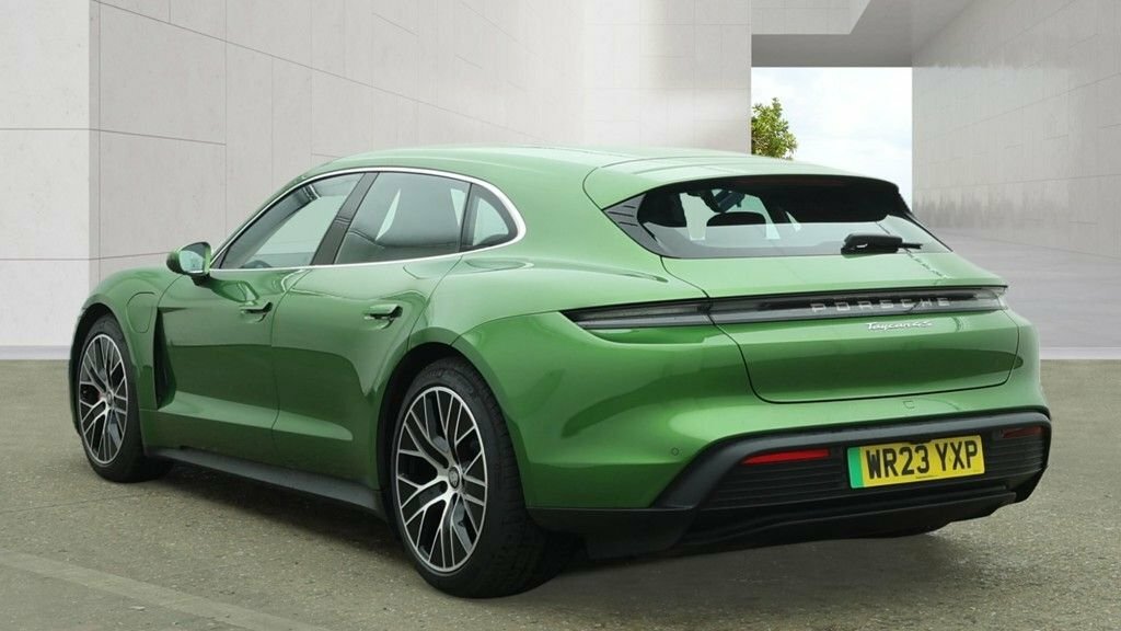 Porsche Taycan Estate Green #3