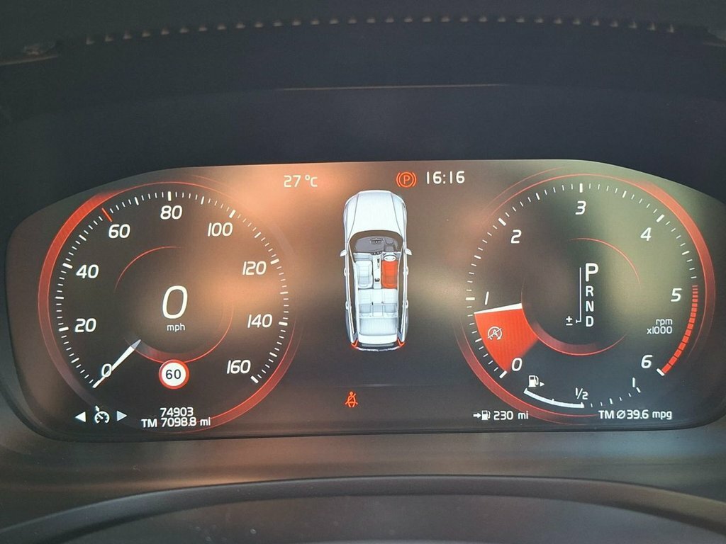 Volvo V60 Cross Country Plus Black #25