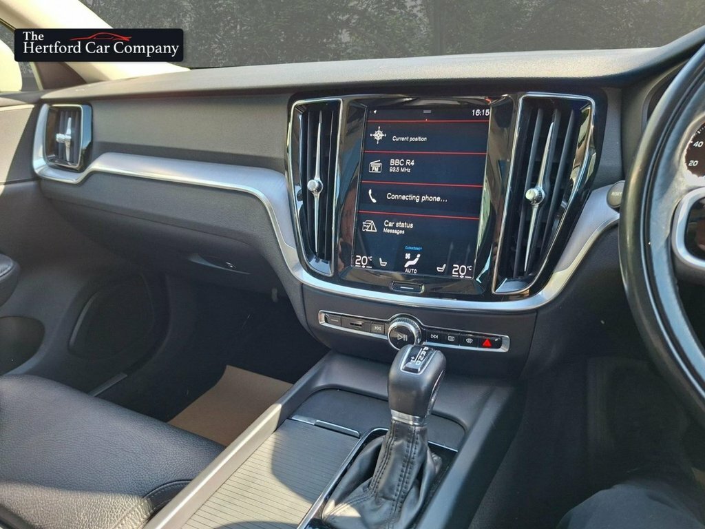 Volvo V60 Cross Country Plus Black #16