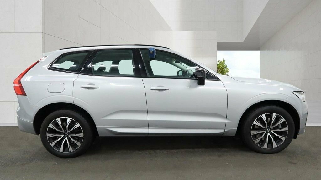 Volvo XC60 2L Plus Silver #5