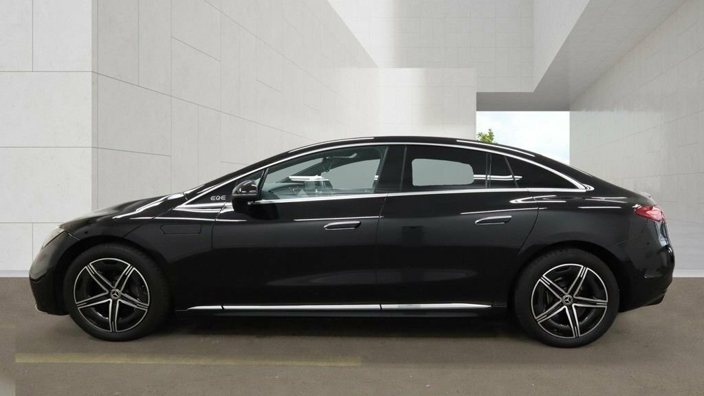 Mercedes-Benz EQE Saloon Black #6
