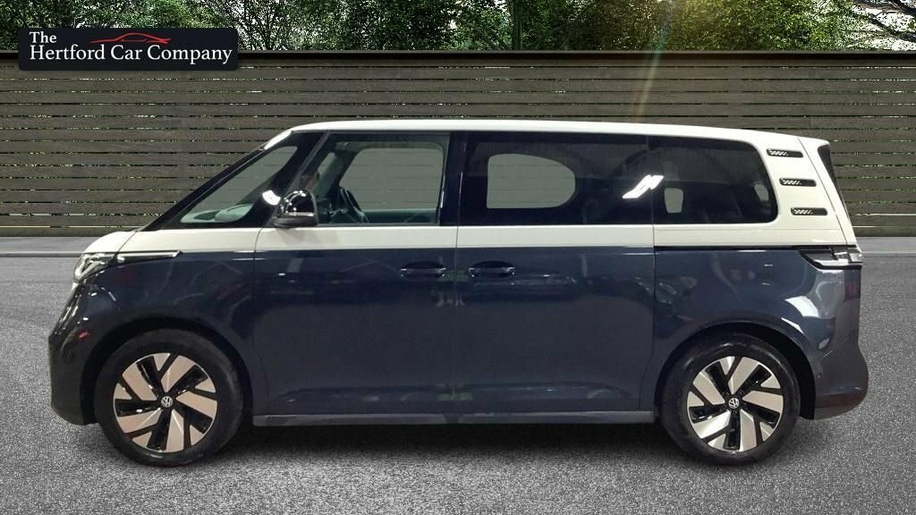 Volkswagen ID.Buzz Mpv White #5