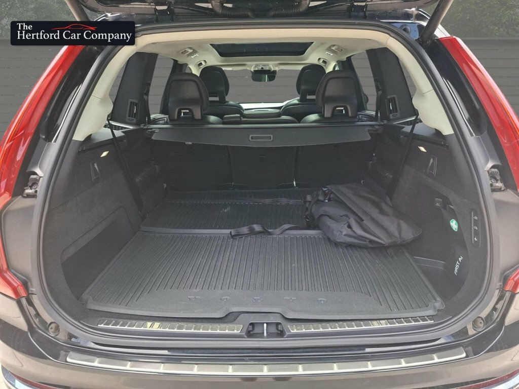 Volvo XC90 B5 P Awd Inscription Panoramic Sunroof, He Grey #33