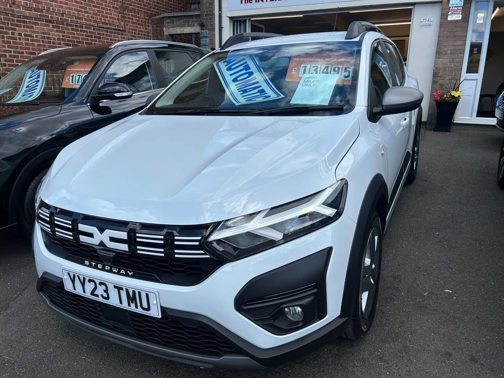 Dacia Sandero Stepway Hatchback 1.0 Tce Expression Cvt Euro 6 Ss White