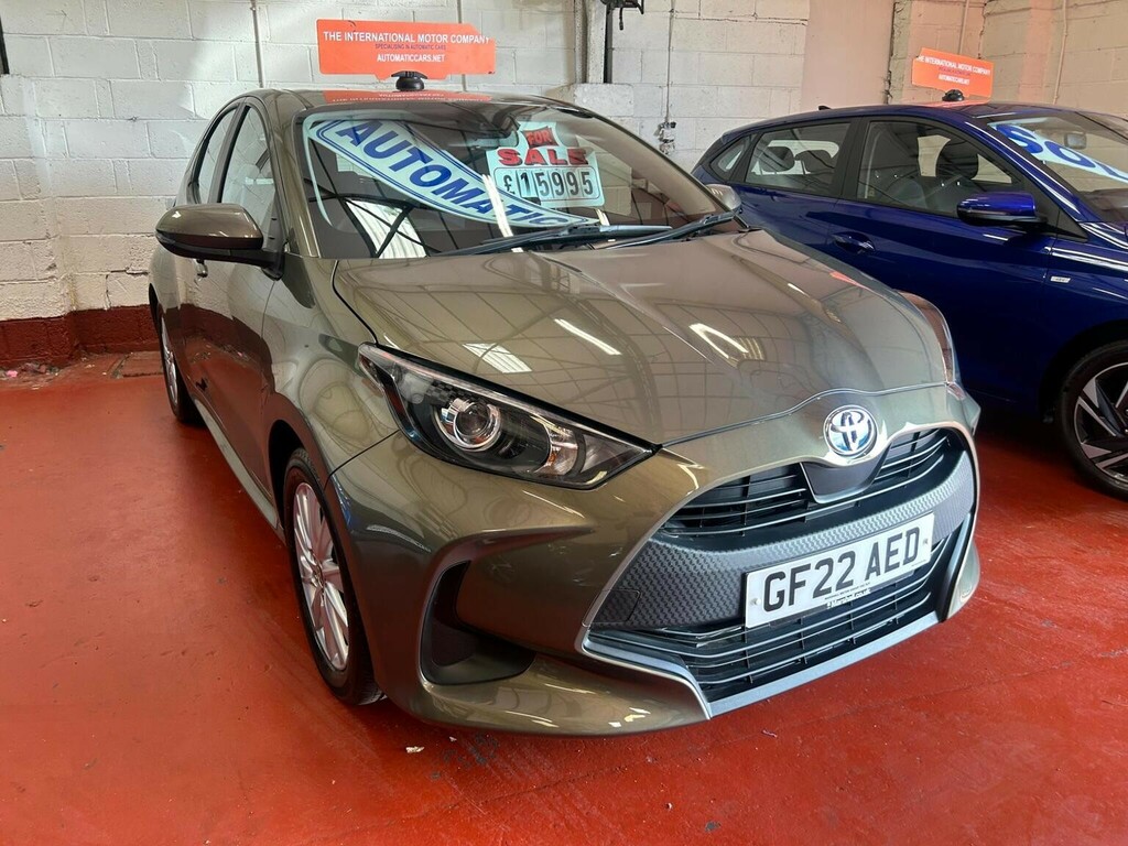 Toyota Yaris Hatchback 1.5 Vvt-h Icon E-cvt Euro 6 Ss 2 Brown #2