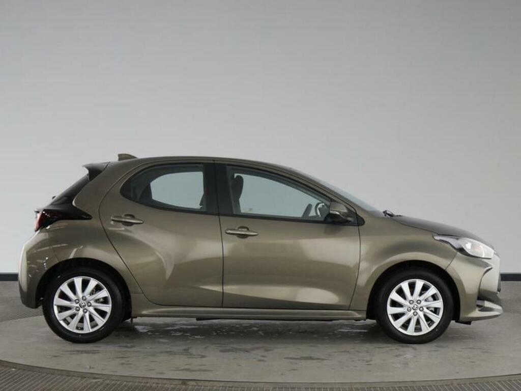 Toyota Yaris 1.5 Vvt-h Icon E-cvt Euro 6 Ss Brown #3