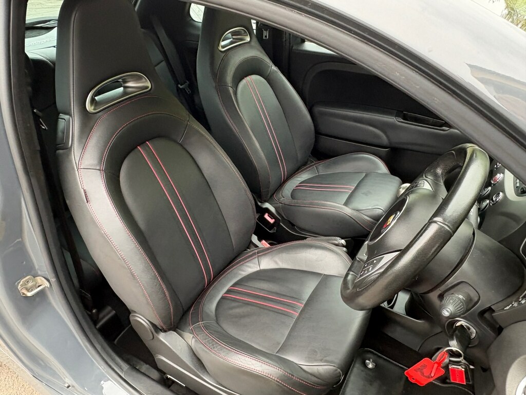 Abarth 595 595 Red #15