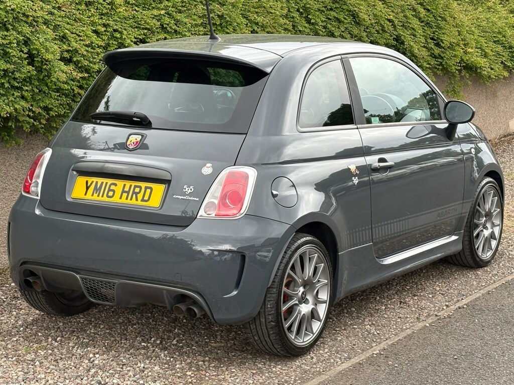 Abarth 595 595 Red #30