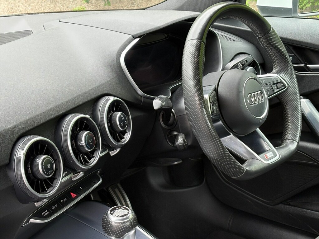 Audi TT 2.0 Tfsi Black Edition S Tronic Quattro Blue #17