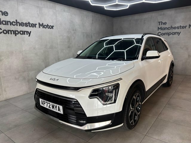 Kia Niro 2023 1.6H Gdi 3 Dct Euro 6 Ss White