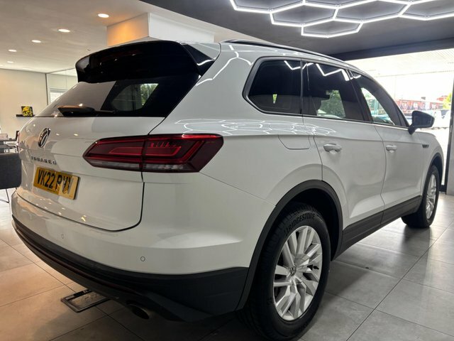 Volkswagen Touareg 2022 3.0 Tdi V6 Se Tiptronic 4Motion Euro 6 Ss VK22PVV White #6