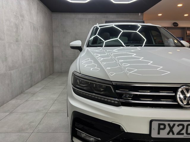 Volkswagen Tiguan 2020 1.5 Tsi Evo R-line Tech Dsg Euro 6 Ss PX20GZJ White #4