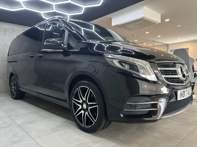 Mercedes-Benz V Class 2017 2.2 V250d Amg Line Mpv G-tronic E Black #3