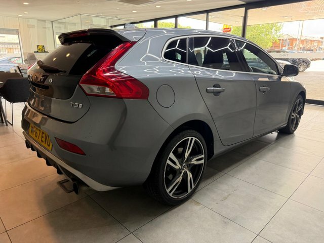 Volvo V40 2017 2.0 T3 R-design Pro Euro 6 Ss WF67EVU Grey #6