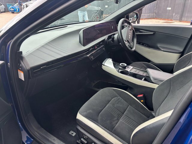 Kia EV6 0.0 Gt-line 77.4Kwh 226 Bhp Red #10