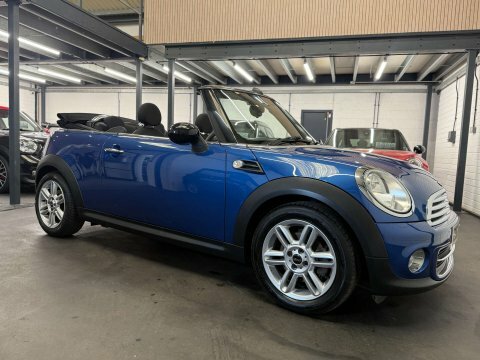 Mini Convertible 1.6 Cooper Blue