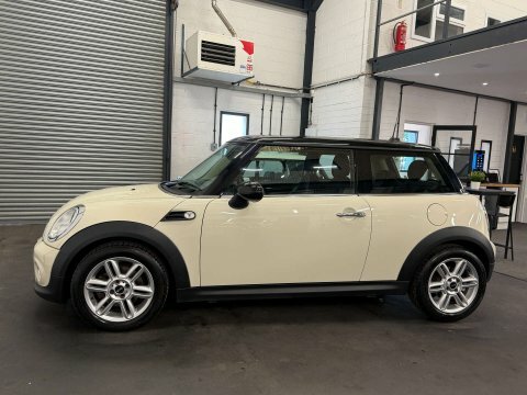 Mini Hatch 1.6 Cooper LH61AUF White #6