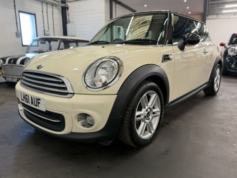 Mini Hatch 1.6 Cooper LH61AUF White #2