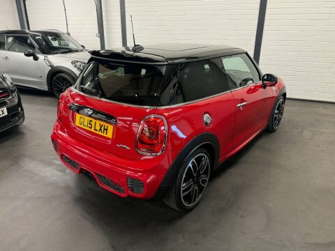 Mini Hatch 2.0 John Cooper GL15LXH Red #3