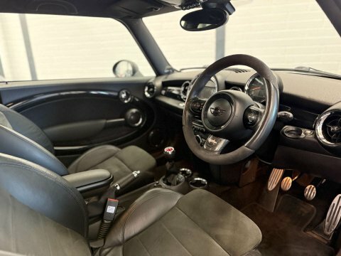 Mini Hatch 1.6 John Cooper GY61ZTC Black #4