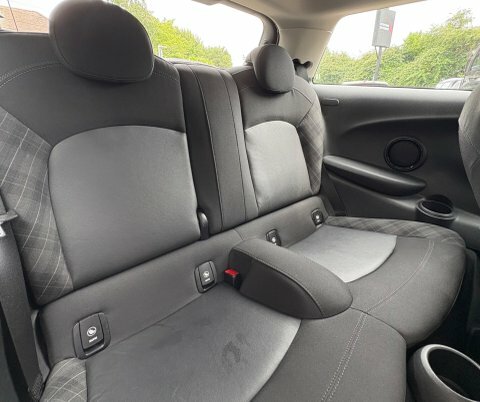 Mini Hatch 2018 68 Cooper LK68XCM #5