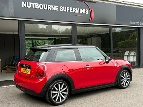 Mini Hatch 2018 68 Cooper LK68XCM #2