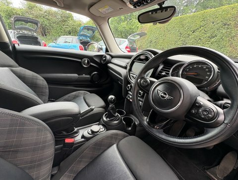 Mini Hatch 2018 68 Cooper LK68XCM #3