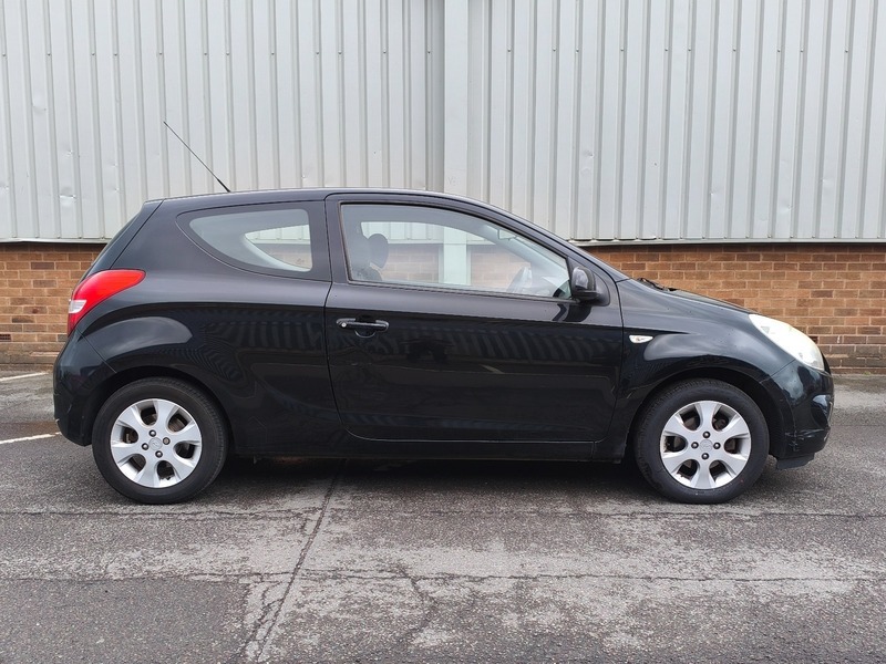 Hyundai I20 Comfort DA60CXD Black #2