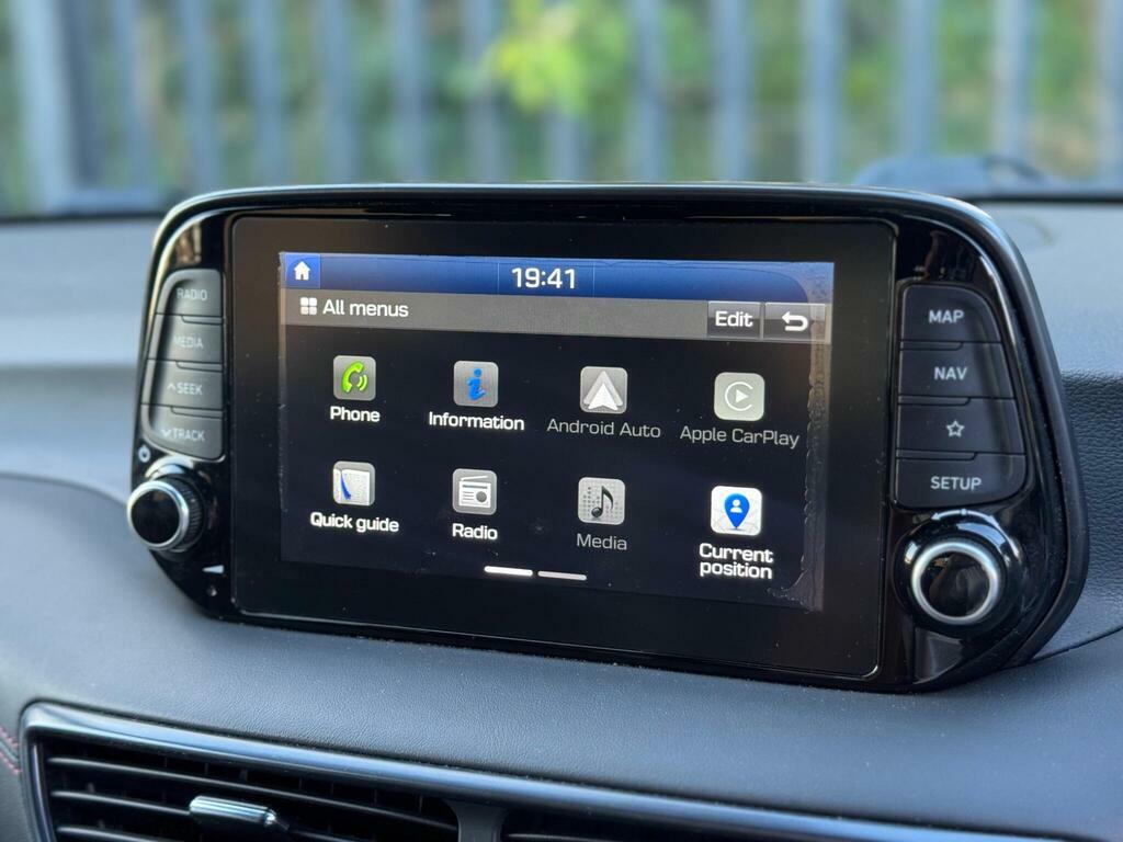 Hyundai Tucson 1.6 Gdi Se Nav 130 Bhp Black #39
